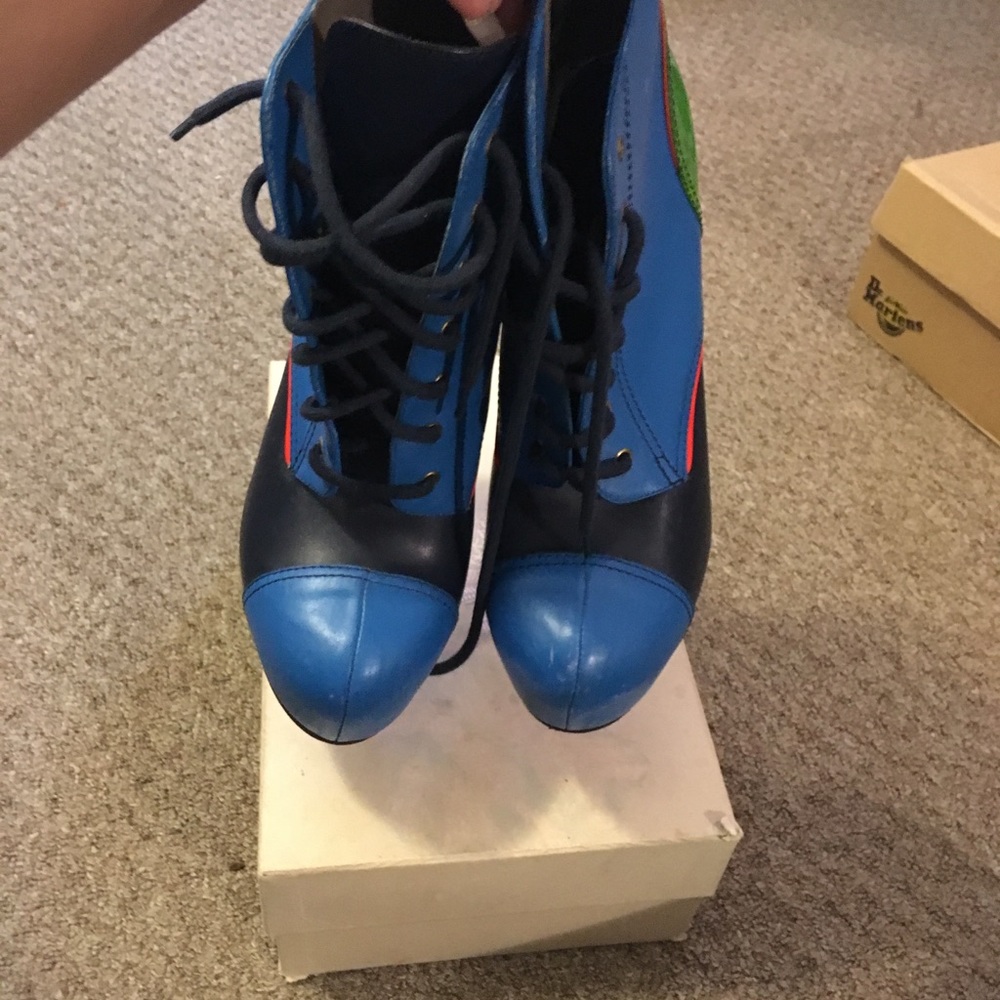 Versace color block boot